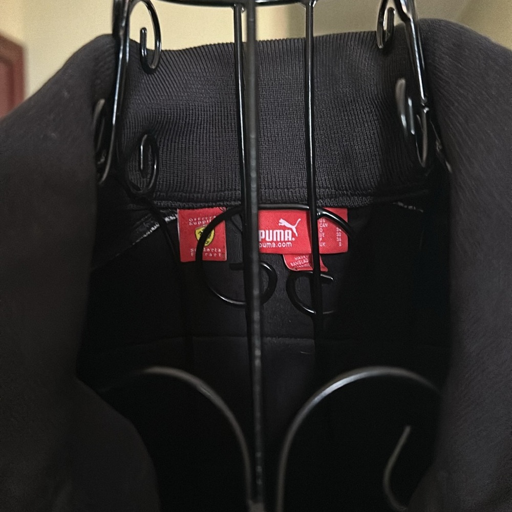 Puma/Ferrari jacket - Picture 8 of 10